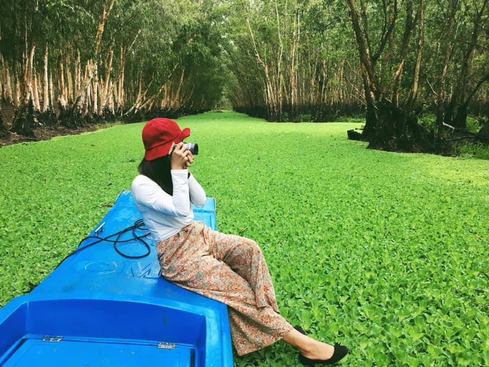 Western tourism floating season