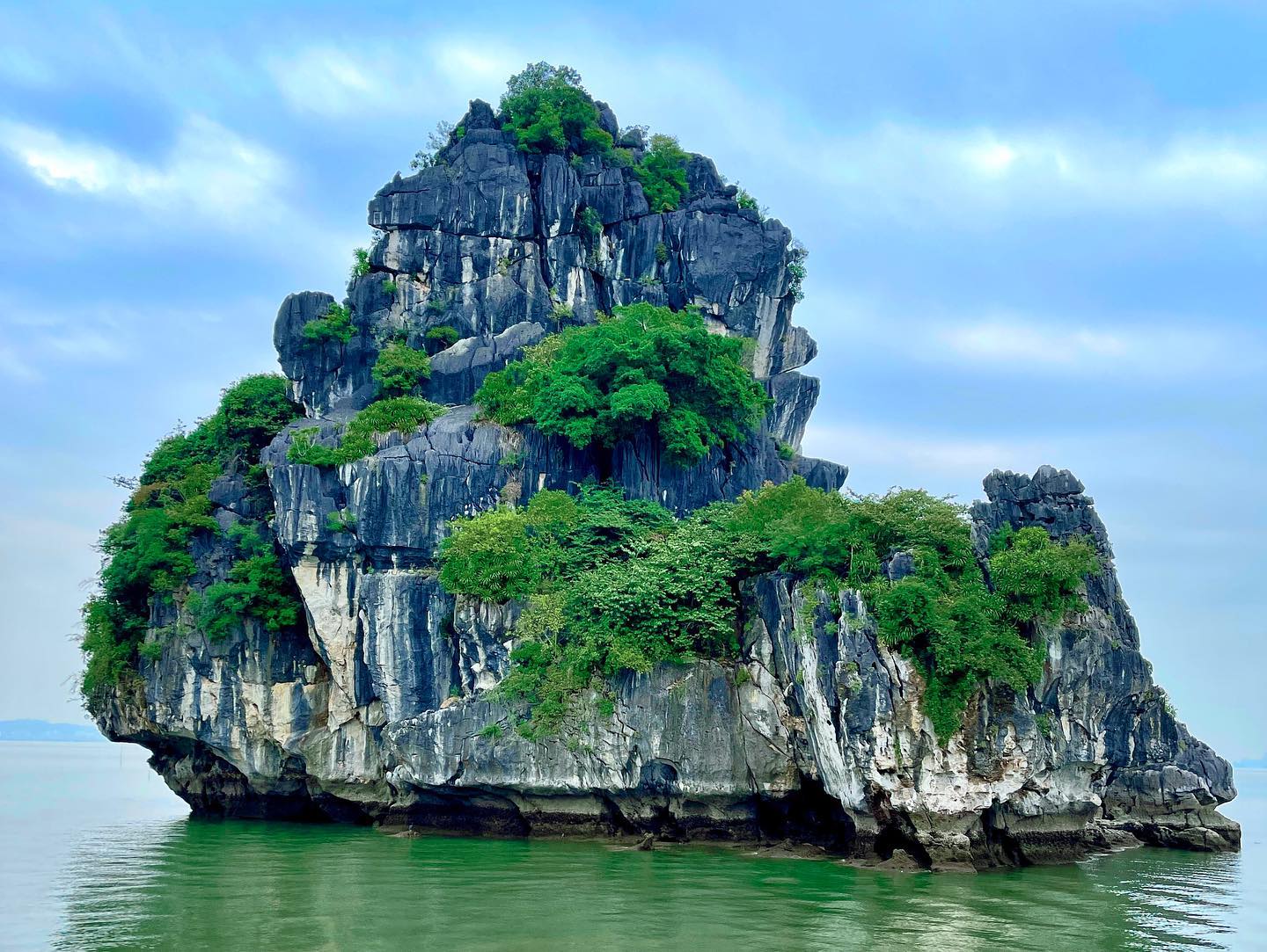 CODE JT02: HANOI – HALONG BAY  3DAYS 2NIGHTS