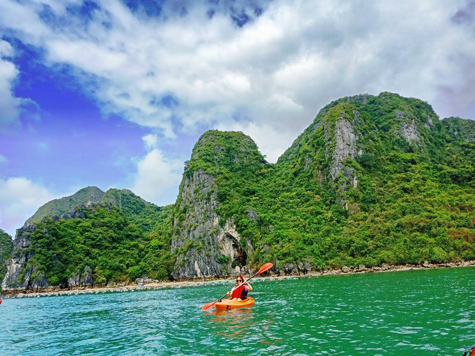 HALONG BAY FULL DAY TOUR