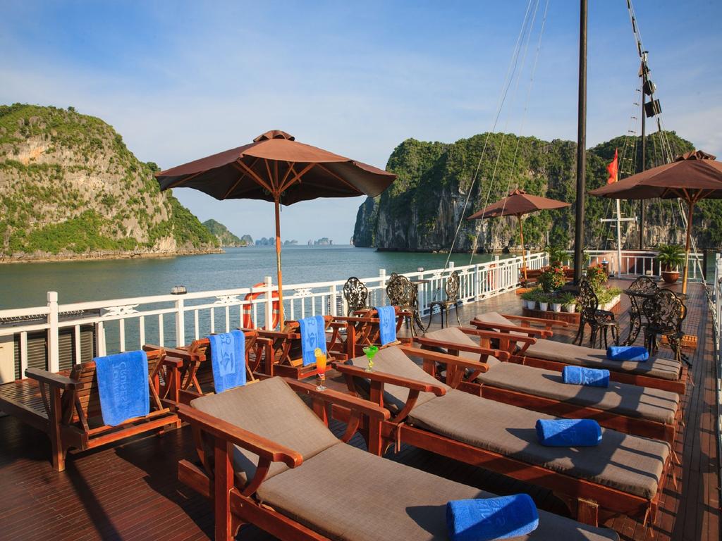 HALONG GARDEN BAY CRUISE - WOODEN 4 STAR CRUISE