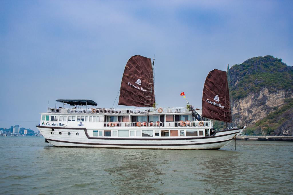 HALONG GARDEN BAY CRUISE - WOODEN 4 STAR CRUISE