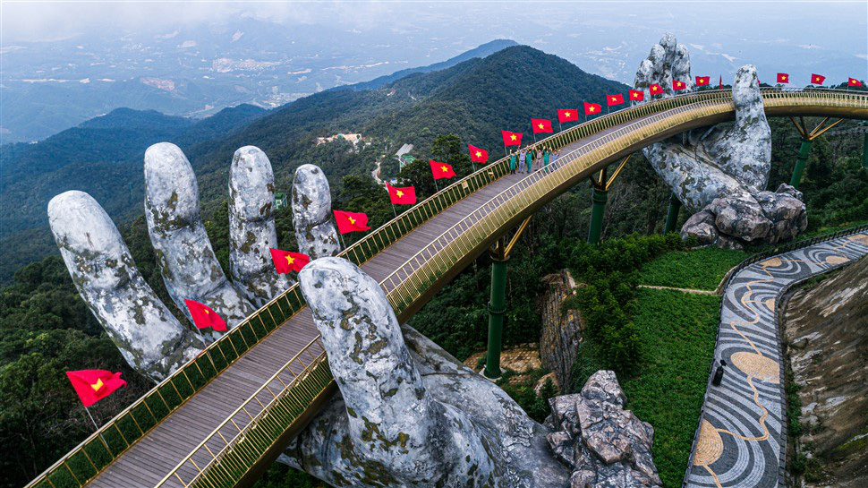 CODE VJ35: HANOI - HALONG – DA NANG – HO CHI MINH 8 DAYS 7 NIGHTS