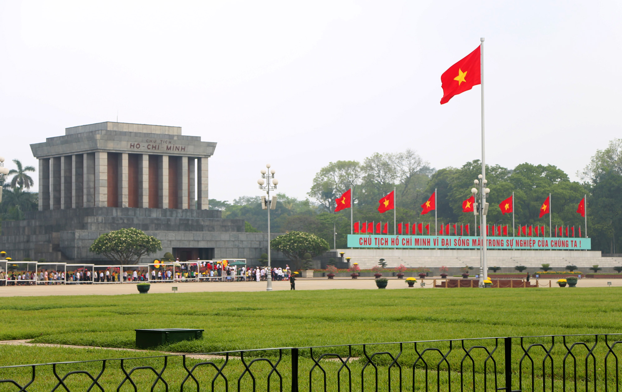 CODE VJ03: HA NOI CITY TOUR - HA LONG BAY 4DAYS 3 NIGHTS