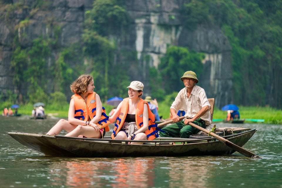 HANOI - HOA LU- TAM COC 1 DAY TRIP