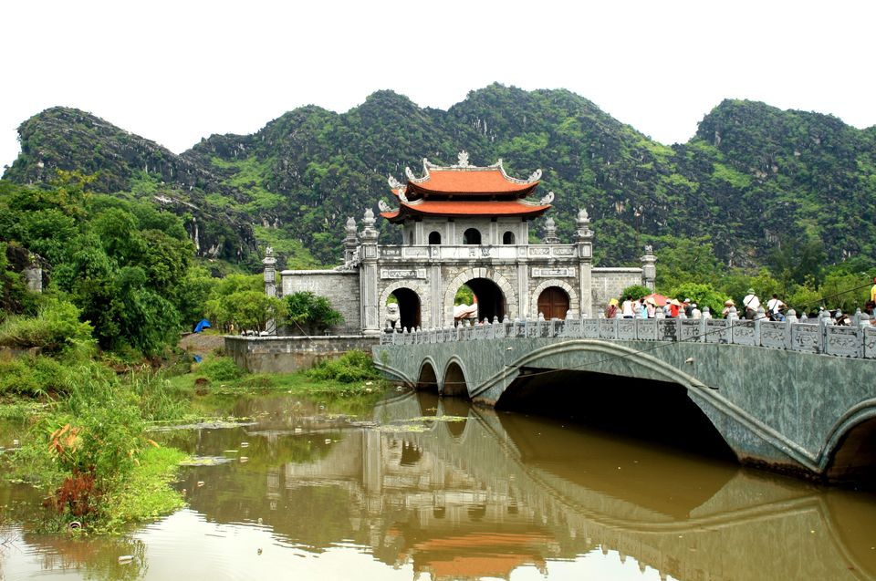 HANOI - HOA LU- TAM COC 1 DAY TRIP